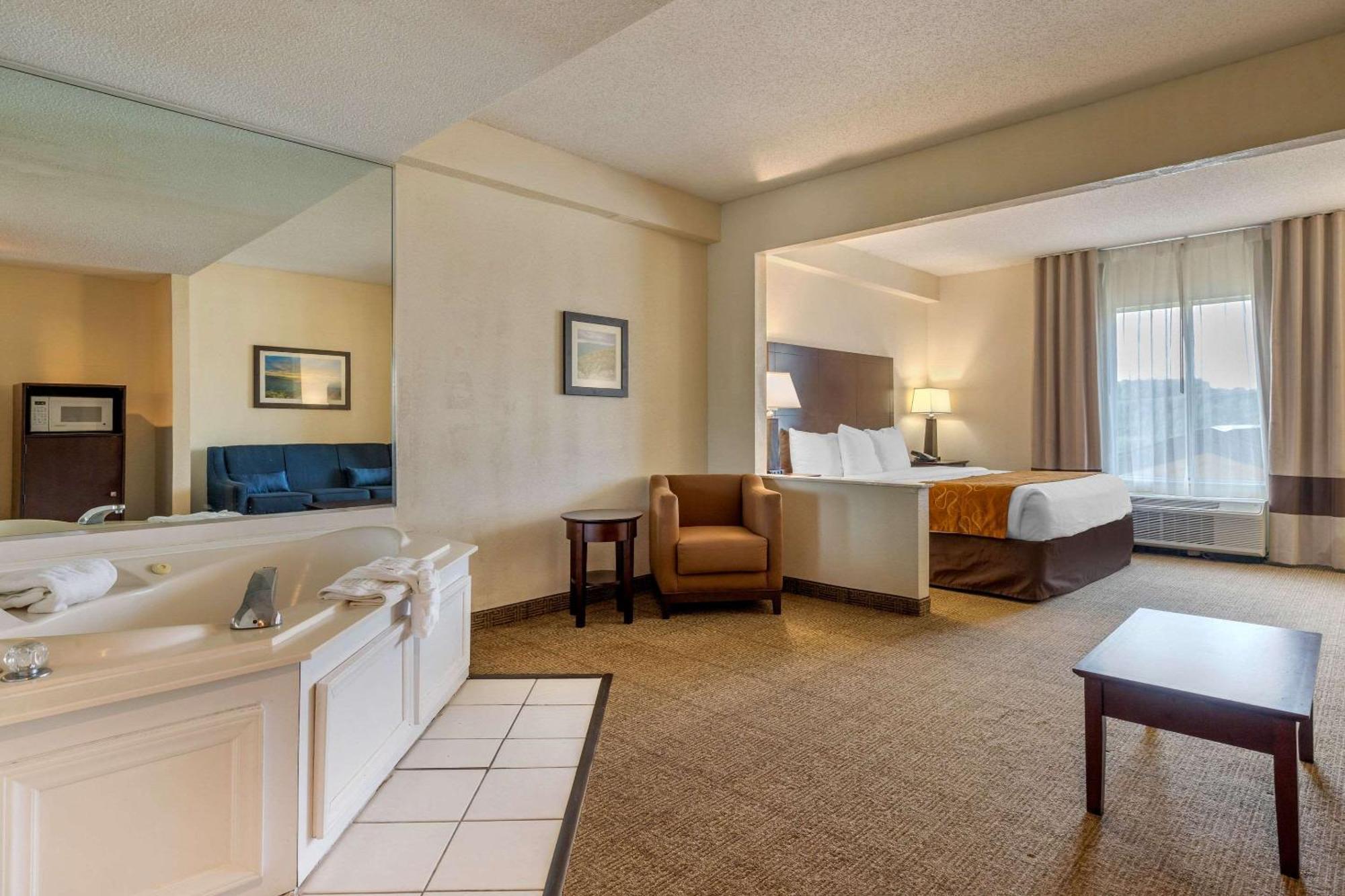 Comfort Suites Gastonia - Charlotte Exterior photo